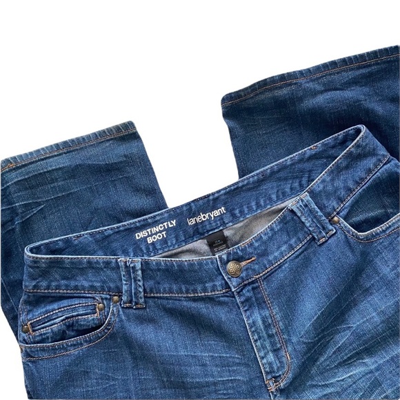 🔴 5/$45 SALE 🔴 LANE BRYANT | Distinctly Bootcut Jeans - Picture 4 of 7